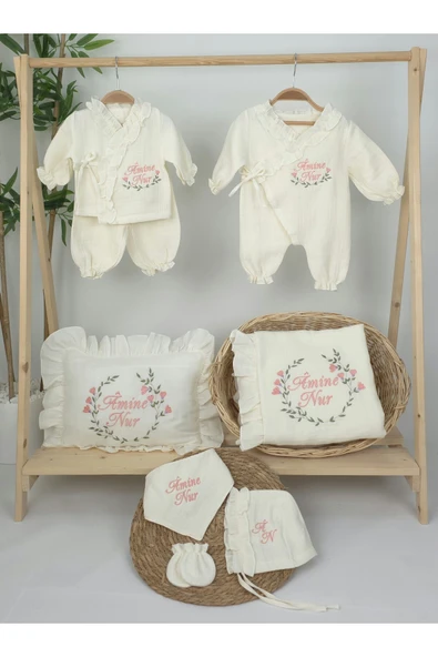 gros shop Müslin Yeni Doğan 4Katlı Organik %100Pamuk Kişiye Özgü Nakışlı Hastane Çıkış Seti (Çiçek Model-2) - Resim 2