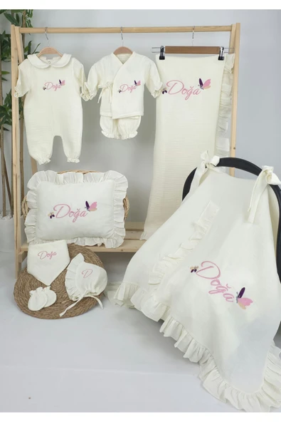 gros shop Müslin Yeni Doğan 4Katlı Organik %100Pamuk Kişiye Özgü Nakışlı Hastane Çıkış Seti (Kelebek Model-1) - Resim 2