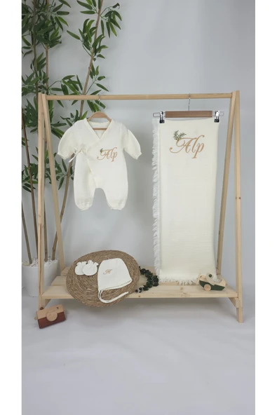 gros shop Müslin Yeni Doğan 4Katlı Organik %100Pamuk Kişiye Özgü Nakışlı Hastane Çıkış Seti-Dal Model - Resim 3