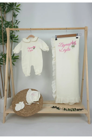 gros shop Müslin Yeni Doğan 4Katlı Organik %100Pamuk Kişiye Özgü Nakışlı Hastane Çıkış Seti (Lavanta Model-2) - Resim 2