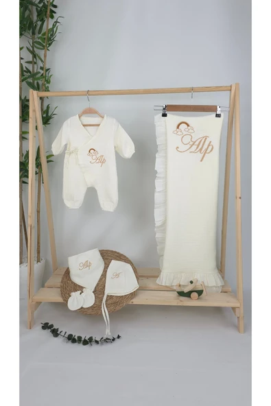 gros shop Müslin Yeni Doğan 4Katlı Organik %100Pamuk Kişiye Özgü Nakışlı Hastane Çıkış Seti (Gökkuşağı Model2) - Resim 2