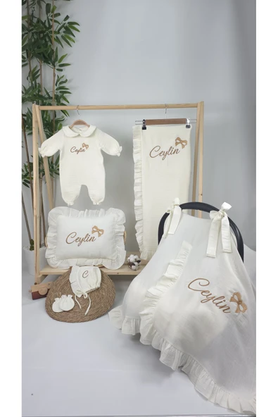 gros shop Müslin Yeni Doğan 4Katlı Organik %100Pamuk Kişiye Özgü Nakışlı Hastane Çıkış Seti-Kurdele Model - Resim 2