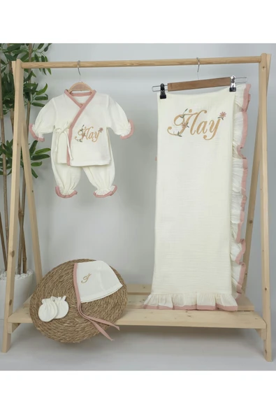 gros shop Müslin Yeni Doğan 4Katlı Organik %100Pamuk Kişiye Özgü Nakışlı Hastane Çıkış Seti (Papatya Model-9) ürün görseli