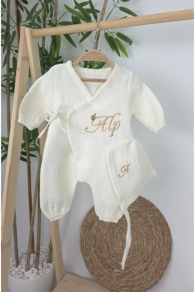 gros shop Müslin Yeni Doğan 4Katlı Organik %100Pamuk Kişiye Özgü Nakışlı Hastane Çıkış Seti(İki Dallı Model-4) - Resim 3