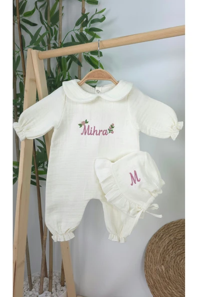 gros shop Müslin Yeni Doğan 4Katlı Organik %100Pamuk Kişiye Özgü Nakışlı Hastane Çıkış Seti (Güllü Mode-3) - Resim 3