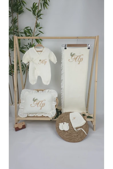 gros shop Müslin Yeni Doğan 4Katlı Organik %100Pamuk Kişiye Özgü Nakışlı Hastane Çıkış Seti-Dal Model - Resim 2