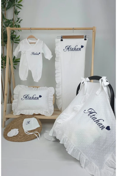 gros shop Müslin Yeni Doğan 2Katlı Organik %100Pamuk Kişiye Özgü Nakışlı Hastane Çıkış Seti (Kalpli Model-2) - Resim 2