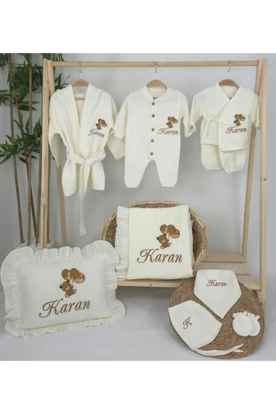 gros shop Müslin Yeni Doğan 4Katlı Organik %100Pamuk Kişiye Özgü Nakışlı Hastane Çıkış Seti (Ayıcık Model-6) - 2