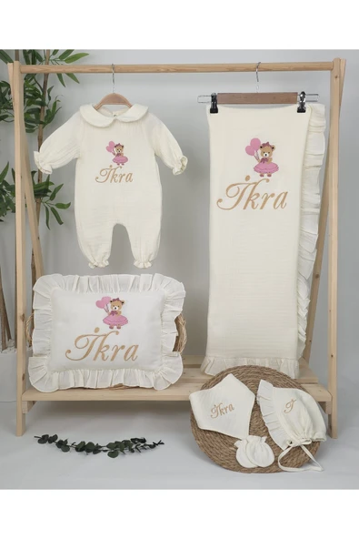 gros shop Müslin Yeni Doğan 4Katlı Organik %100Pamuk Kişiye Özgü Nakışlı Hastane Çıkış Seti (Ayıcık Model-5) - Resim 2