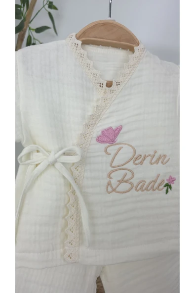 gros shop Müslin Yeni Doğan 4Katlı Organik %100Pamuk Kişiye Özgü Nakışlı Hastane Çıkış Seti(Tavşan Model-3) - Resim 3