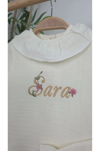 gros shop Müslin Yeni Doğan 4Katlı Organik %100Pamuk Kişiye Özgü Nakışlı Hastane Çıkış Seti (Papatya Model-13) - Resim 3