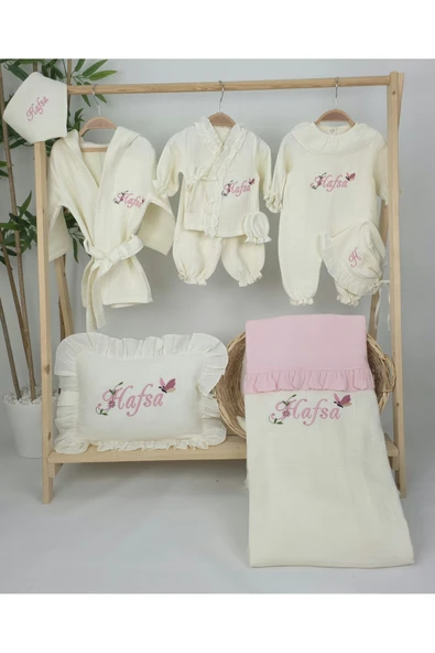 gros shop Müslin Yeni Doğan 4Katlı Organik %100Pamuk Kişiye Özgü Nakışlı Hastane Çıkış Seti(Kelebekli Papatya) - Resim 2