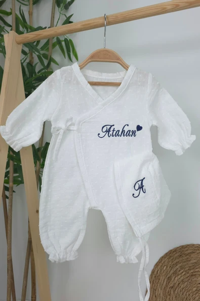 gros shop Müslin Yeni Doğan 2Katlı Organik %100Pamuk Kişiye Özgü Nakışlı Hastane Çıkış Seti (Kalpli Model-2) - 3
