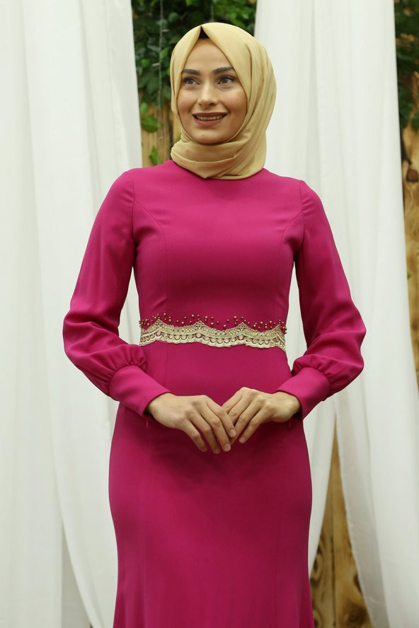 İnci Detaylı Balık Model Tesettür Abiye Elbise - Fuşya - Resim 2