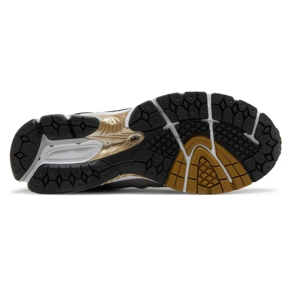 New Balance 1906R White Metallic Gold - 3
