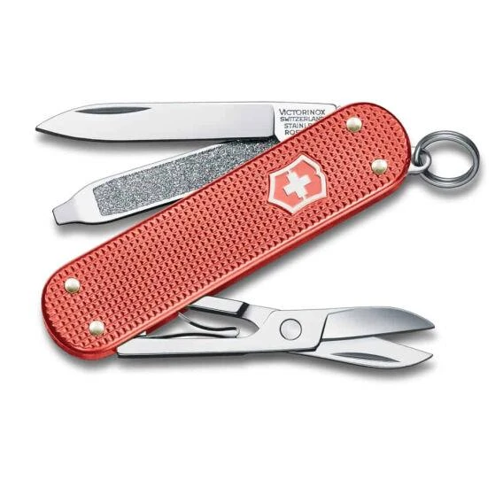 Victorinox 0.6221.L25 Classic Alox Kırmızı 2025 Limitli Üretim Çakı ürün görseli