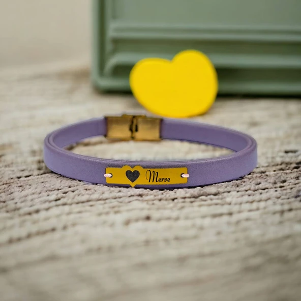 14 Ayar Altın Plakalı İsme Özel Kalp Figürlü Doğal Mor Derili Hediye Bileklik-570 ürün görseli