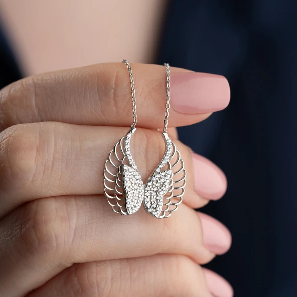 Vaoov 925 Ayar Gümüş Taşlı Kanatlı Melek Kolye ürün görseli