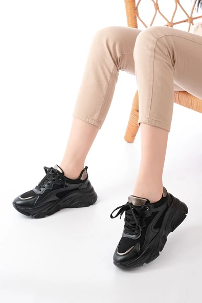 SP-149 Siyah Platin Bağcıklı Fileli Günlük Spor Ayakkabı ürün görseli