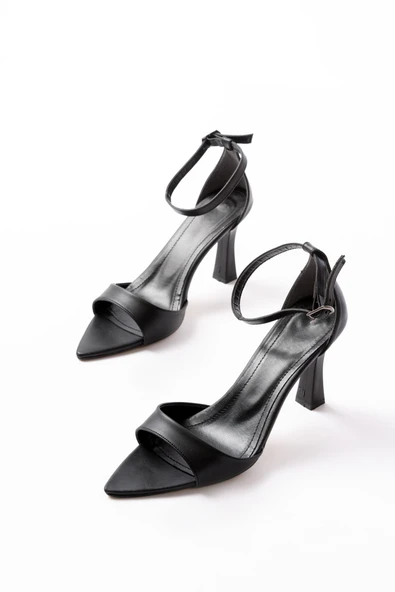 718 Siyah Cilt Sivri Burunlu Topuklu Bilekten Bağlamalı Kadın Ayakkabı - Resim 3