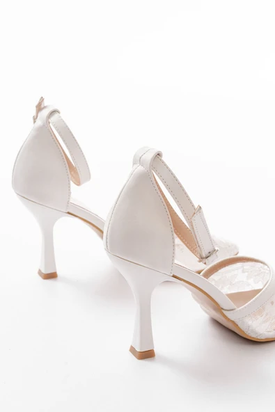 K-404 Beyaz Fileli Çiçek Detaylı  Kadın Topuklu Ayakkabı - Resim 5