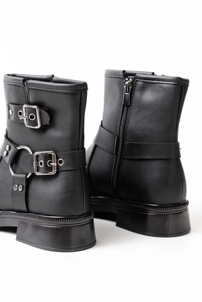 02-2013 Siyah Toka Aksesuarlı Fermuarlı Günlük Kadın Bot - Resim 5
