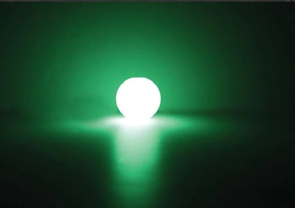 Chuckit Max Glow Gece Parlayan Köpek Oyun Topu (Büyük Boy) - Resim 2