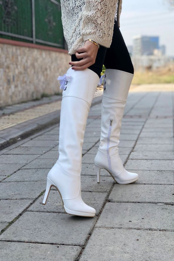 Kadın Beyaz Cilt Arka Kurdelalı Çizme 11 cm Topuklu Çizme - 4