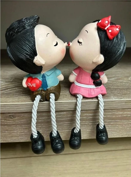 2’li Ayakları Sallanan Öpüşen Biblo