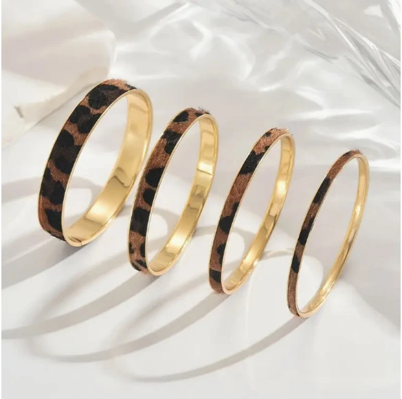Leopar Desenli 4’lü Altın Kaplama Bijuteri Bileklik Seti – Şık ve Dikkat Çekici Tasarım - Resim 3