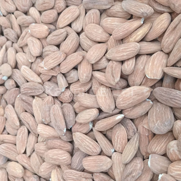 Toptan Yerli Feragnes Badem İçi 25 Kg - 4