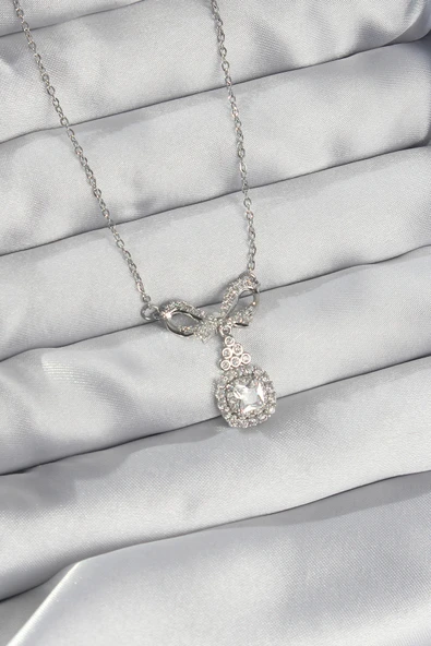 316L Çelik Gümüş Renk Fiyonk Detay Zirkon Taşlı Tektaş Kolye - TJ-BKO8924 ürün görseli