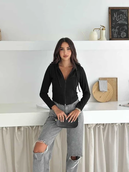 ÖNÜ FERMUARLI KAPŞONLU CROP - 3