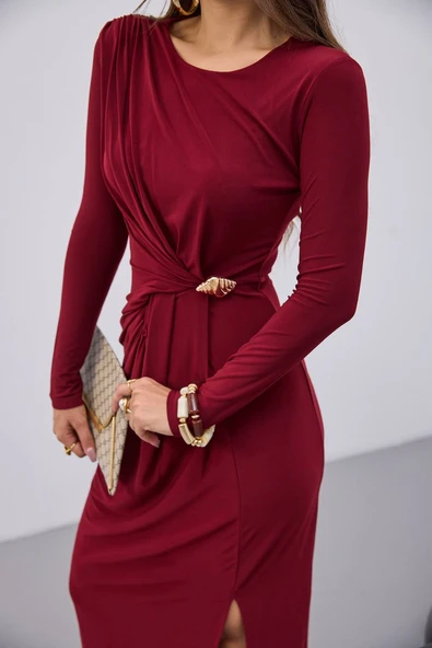 BELİ BÜZGÜLĞ TOKALI ELBİSE - 1