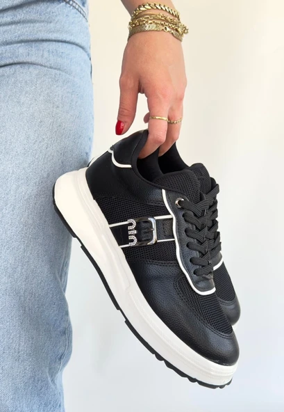 Tanwe Siyah Cilt Bağcıklı Spor Ayakkabı - Resim 3