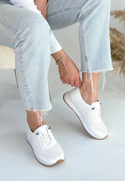 Tone Beyaz Cilt Bağcıklı Spor Ayakkabı - Resim 11