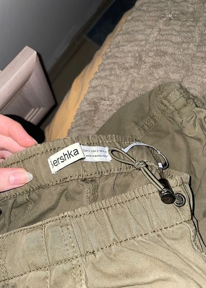 Bershka paraşüt pantolon - Resim 2