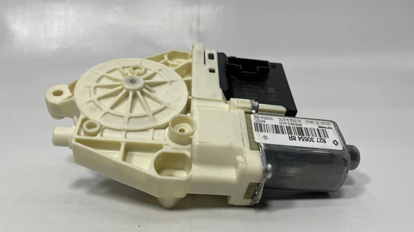 Sağ Arka Cam Kriko Motoru Renault Fluence Megane 3 827306548R MAİS ürün görseli