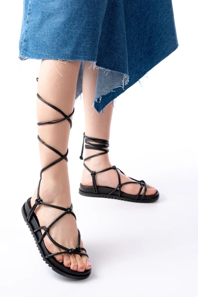 İnfon Ayakkabı Marketi Sandalet1001-1001 Siyah Bilekten Bağcıklı Kadın Sandalet - Resim 2