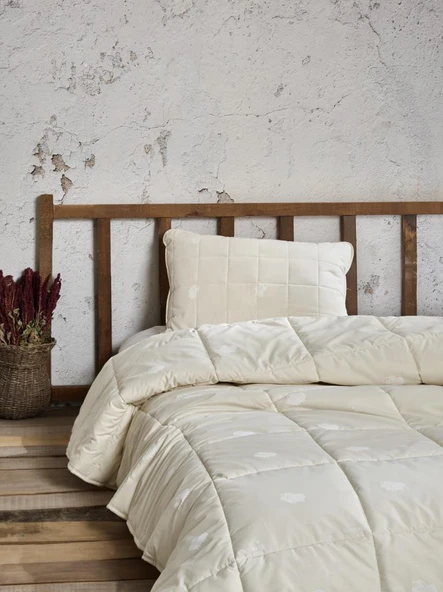 COTTON BOX ÇİFT KİŞİLİK YÜN YORGAN 195X215 CM BEYAZ RENK