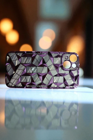 Kılıfx İPhone 13 / 14 / 15 Uyumlu Geometrik Elmas Desenli Mor Telefon Kılıf ürün görseli