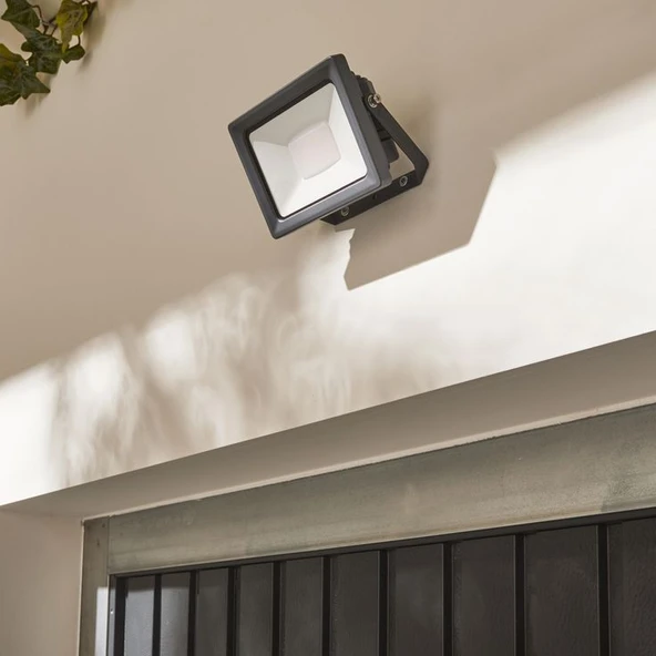 Elektrikle Çalışır, 50 Watt BEYAZ Işık İç ve Dış Mekan Slim Led Projektör, Yağmurdan Etkilenmez - Resim 7