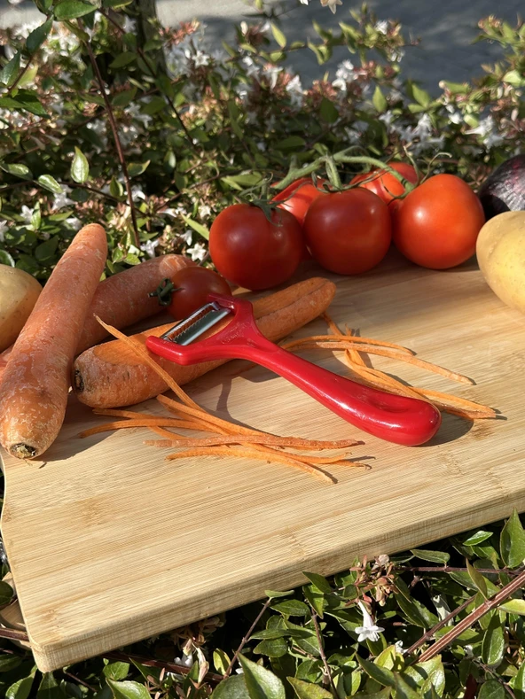 Solingen Kırmızı Jülyen Soyacak – Paslanmaz Alman Çeliği, Ergonomik Sap, Orijinal (Tekli) ürün görseli