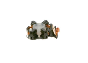 KÖMÜR YUVASI 12V MİNİ COOPER-AUDI-SKODA - BOSCH-1004336645 ürün görseli 1