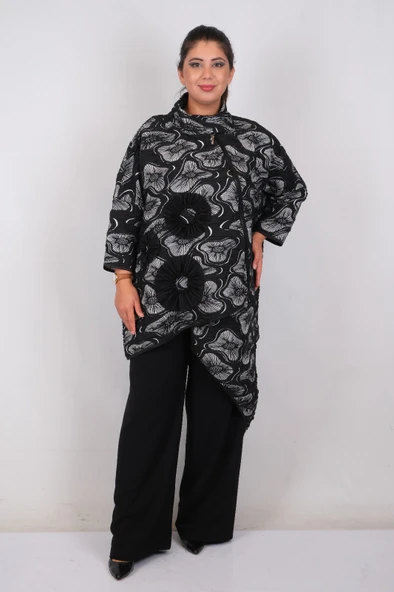 Asimetrik Kesim Çiçek Motifli Oversize Büyük Beden Rüzgarlık İnce Ceket