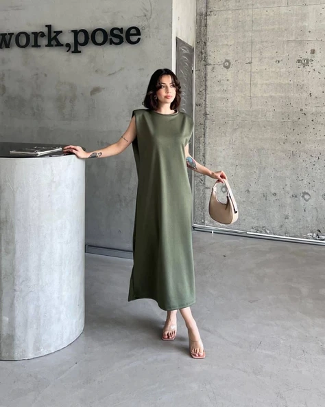 Vatkalı elbise - Resim 2