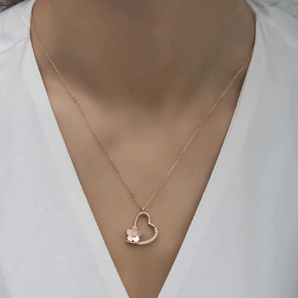 Supertrend Gümüş Rose Çiçekli Kalp Kadın Kolye - Resim 2