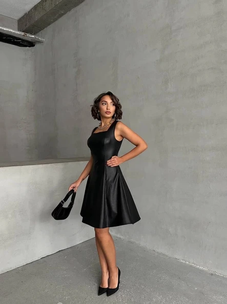 Kare yaka deri elbise siyah h24442 - 5