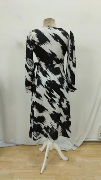 Lucky Life Kadın Uzun Kollu Kruvaze Yakalı Yandan Bağlamalı Desenli Mini Modal Elbise - Resim 10