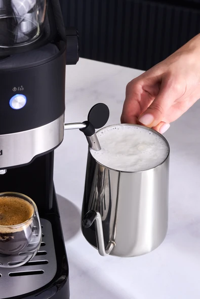 Coffeebreak 5011H Süt Köpürtücülü, 15 Bar Basınçlı Espresso Makinesi, 1100W 1,2L - 5